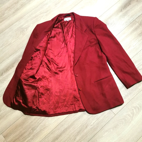 Vintage L.L. Bean Wool Cashmere Ladies Blazer - Picture 2 of 4